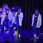 16 Hip Hop Grade 2 Yr 2 0484