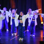 16 Hip Hop Grade 2 Yr 2 0498
