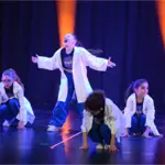 16 Hip Hop Grade 2 Yr 2 0540