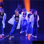 16 Hip Hop Grade 2 Yr 2 0545