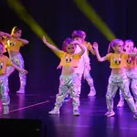 27 Hip Hop Grade 1 0994