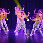 27 Hip Hop Grade 1 0995