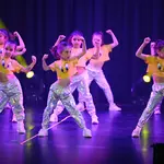 27 Hip Hop Grade 1 0996