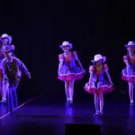 28 Tap Children Formation Elites 1075